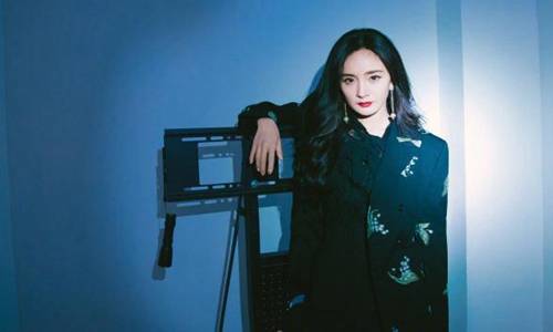 杨幂自黑语录经典段子有哪些 杨幂自黑什么为啥幂幂喜欢自黑怼人【三亿体育手机版】(图5)
杨幂自黑语录经典段子有哪些 杨幂自黑什么为啥幂幂喜欢自黑怼人【三亿体育手机版】(图5)