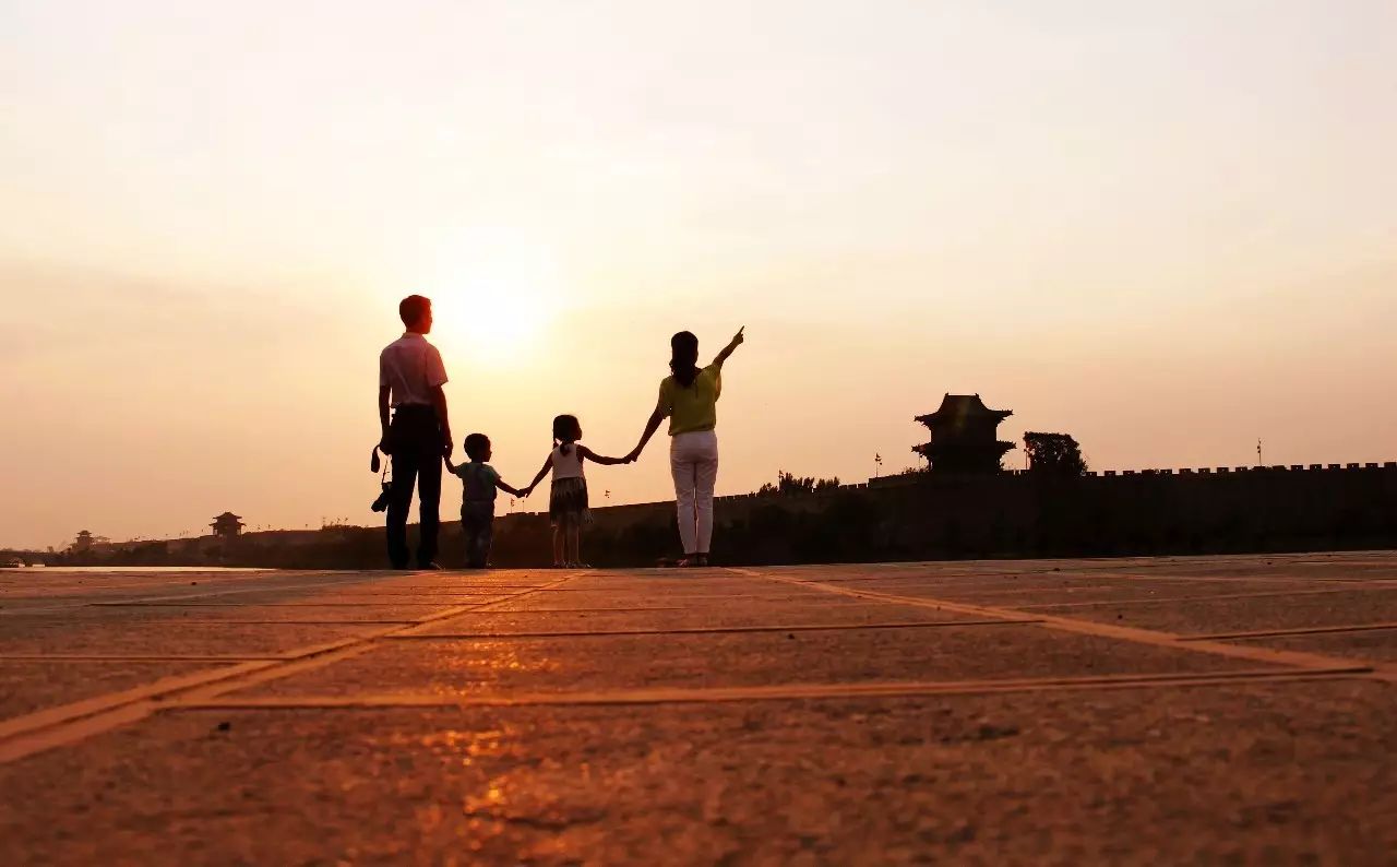 三亿体育官网|应像戒烟那样严格控酒(图3) 三亿体育