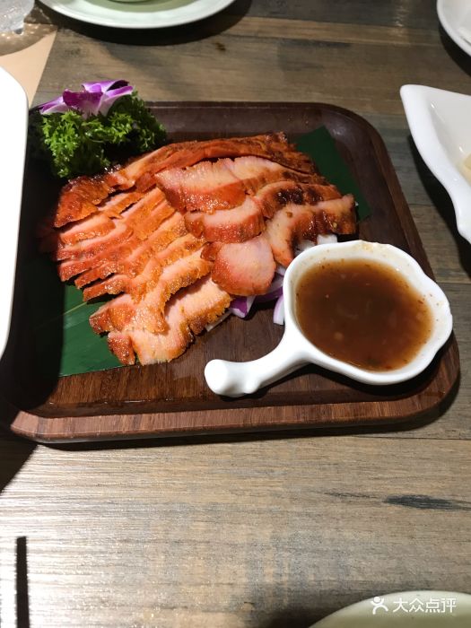 我站在阳台望风景|三亿体育手机版(图4) 三亿体育官网