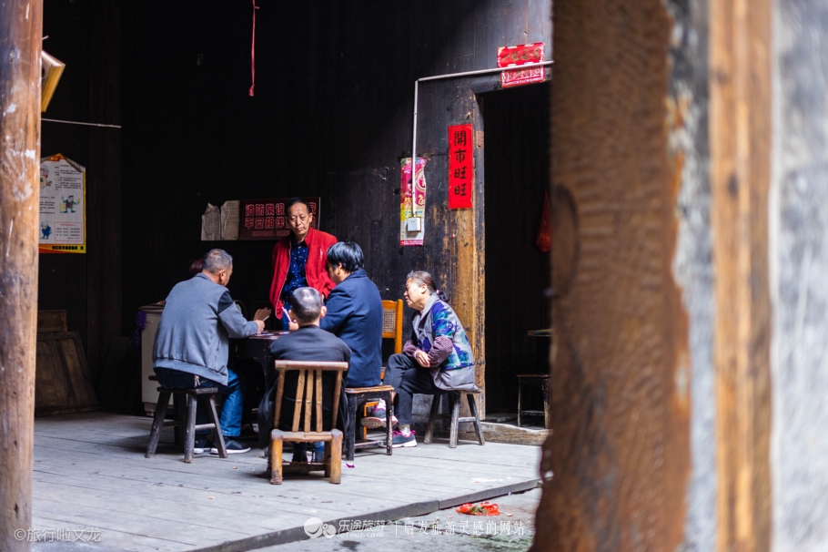 “冰花男孩”凸显农村教育短板“三亿体育手机版”(图2) 三亿体育手机版